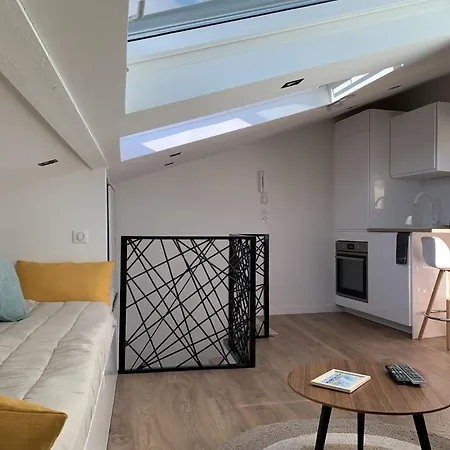 Appartement Cosy And Bright Studio, Full Equipment, Earth Old Town