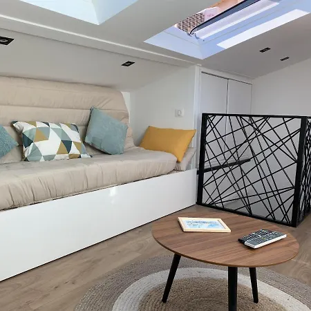 Cosy And Bright Studio, Full Equipment, Earth Old Town Appartement Antibes